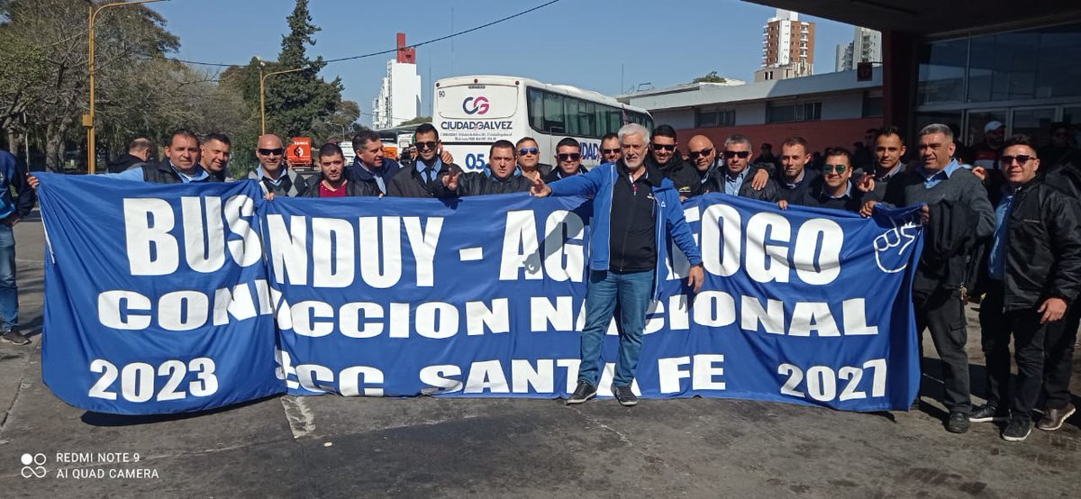 fe_uta's tweet photo. #UTA #UTASantaFe Con las bases tomamos la decisión que el Consejo Nacional no nos representaba mas y tomamos otro camino. Junto con la Agrup. 1° El Trabajador y Juan Manuel Palacios nos unimos para decir BASTA https://t.co/uKYU5y68dn