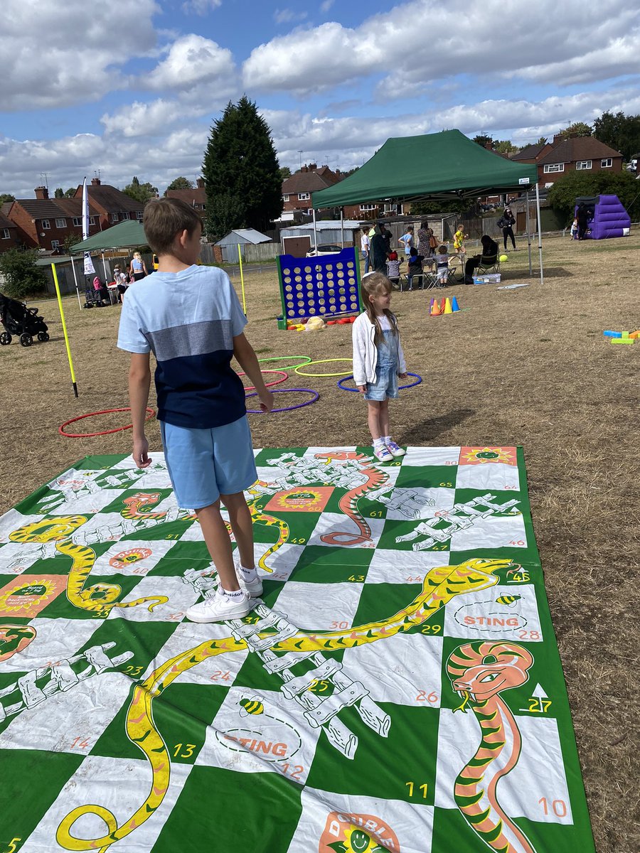 pbcanofficial's tweet photo. #HCBL Last event of summer 2022 at
Marsh Lane last Friday…
We had an amazing turn out of children & young people playing &
exploring the different activities.
@GoPlaySandwell
@sandwellcouncil
@sandwelINhoods
@playengland
@playingout
#Sandwell #Scips
#HateleyHeath #StoneCross https://t.co/qYyOfd2qCb