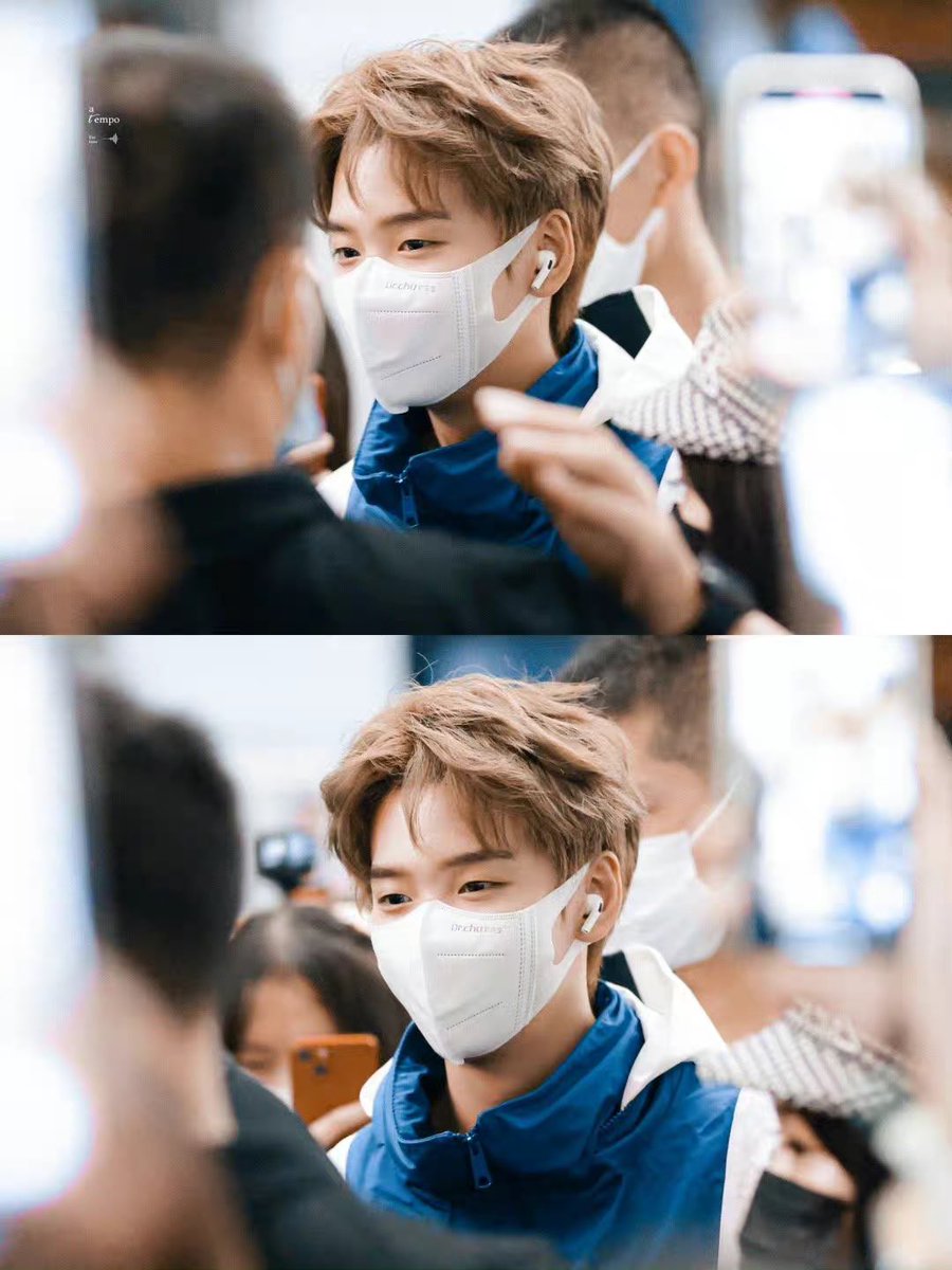 Lyulinn's tweet photo. ก่อนตะวันจะลับฟ้าลง อยากจะพบเธออีกสักครั้ง
ไม่ว่าอยู่ที่ไหนก็ขอให้มีความสุข แม่รักหนูนะ💙 https://t.co/tlSCePelBt
