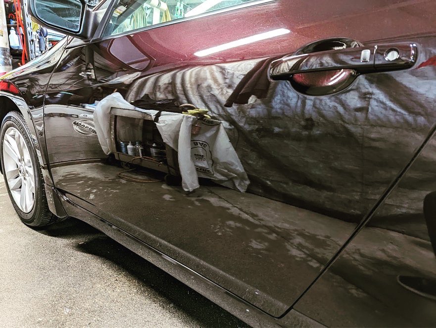 cross_detailing's tweet photo. Shine line the sun ☀️ 

Book your Ceramic Coating ✨today:
📞705-875-1388
📧lynne@crosscanadarentals.ca
📍696 Rye St.

#CrossCanadaRentals #CrossCanadaDetailing #PremiumDetailing #CeramicCoating #Shine #PeterboroughOntario #PTBOcanada https://t.co/LW5dYAnTrA