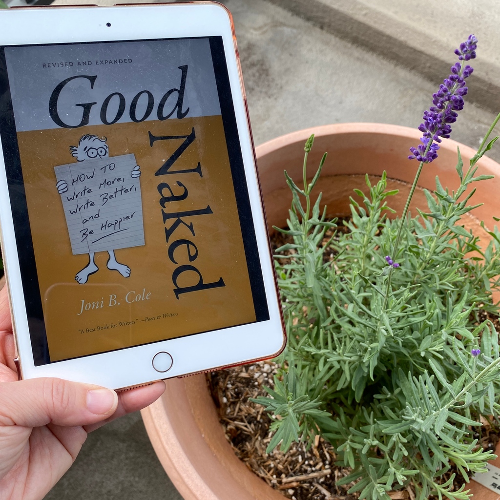 StacySKim's tweet photo. "Thinking you need to figure out chapter one…before you start typing away will only succeed in eating up a lot of time…[instead] write any scene you feel fairly certain belongs somewhere in the story." - @JoniBCole

For info about #stacysbooknotes go to https://t.co/dUFZjLvNUp https://t.co/RaJhBXBRKr