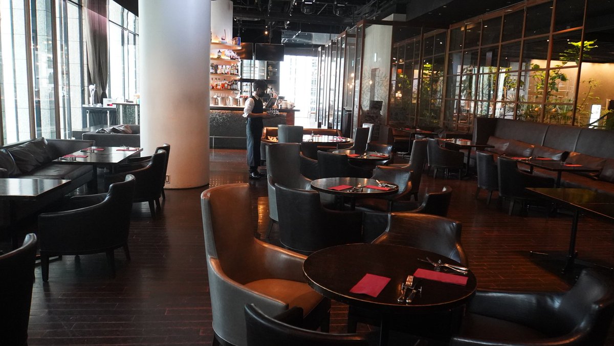 今日の午前中は9/20の企業イベントの会場を加藤あさこさんと田村奈緒子さんと下見。ピアノの位置が変えられず、微妙な立ち位置ではありますが、何とかこなせそうです。
本番が楽しみです。
その後お昼をいただき、まったり感に浸りました。