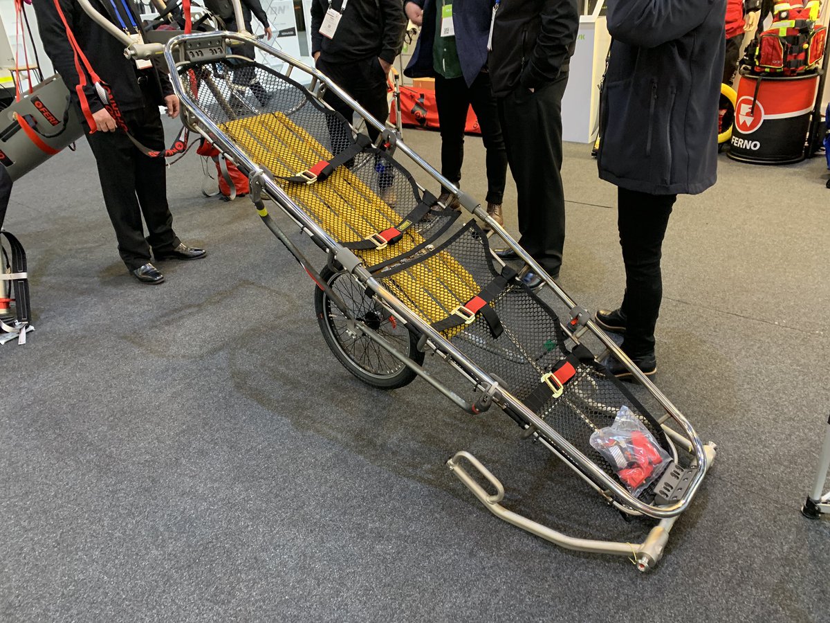 KangarooBeach's tweet photo. Fun exploring #afac2022 as a guest of @OHProductsAus today in Adelaide
Lots of cool kit for fire, rescue, ambulance, SES and other services https://t.co/cR766QTpKt