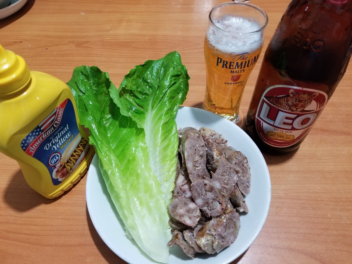 Thunder261's tweet photo. Sausages and beer 🍻
#beersnack https://t.co/7tIxoJZAq6