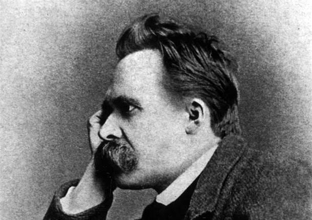 Engkau harus membakar diri dalam apimu sendiri; bagaimana mungkin engkau bisa menjadi baru jika engkau tidak menjadi abu terlebih dahulu. 

- Friedrich Nietzsche