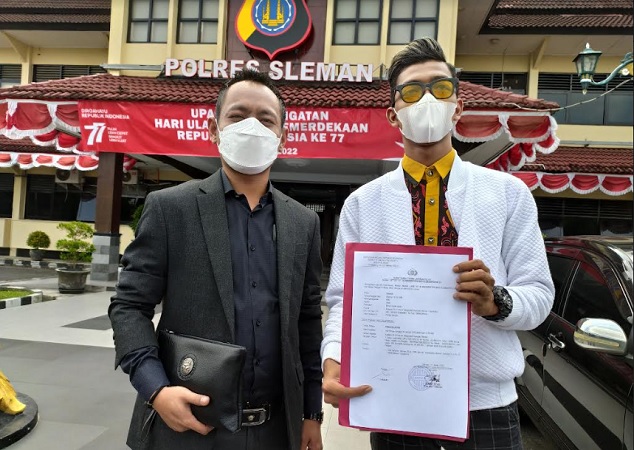 Laporan Belum Ada Perkembangan, Vokalis ‘Aftershine’ Datangi Mapolres Sleman krjogja.com/peristiwa/krim…