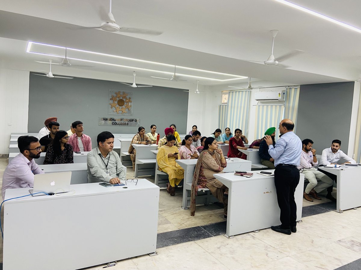 CGCPunjab's tweet image. Preparations are in full swing. #NodalCentre #SmartIndiaHackathon2022 #SoftwareEdition
#SIH2022 #InnovationSeAtmanirbharBharat #PM_ModiAtSIH  #innovation #OpenInnovationModel 
@PMOIndia @narendramodi @EduMinOfIndia @PIBHRD @mhrd_innovation @AICTE_INDIA @abhayjere @mohitgambhir