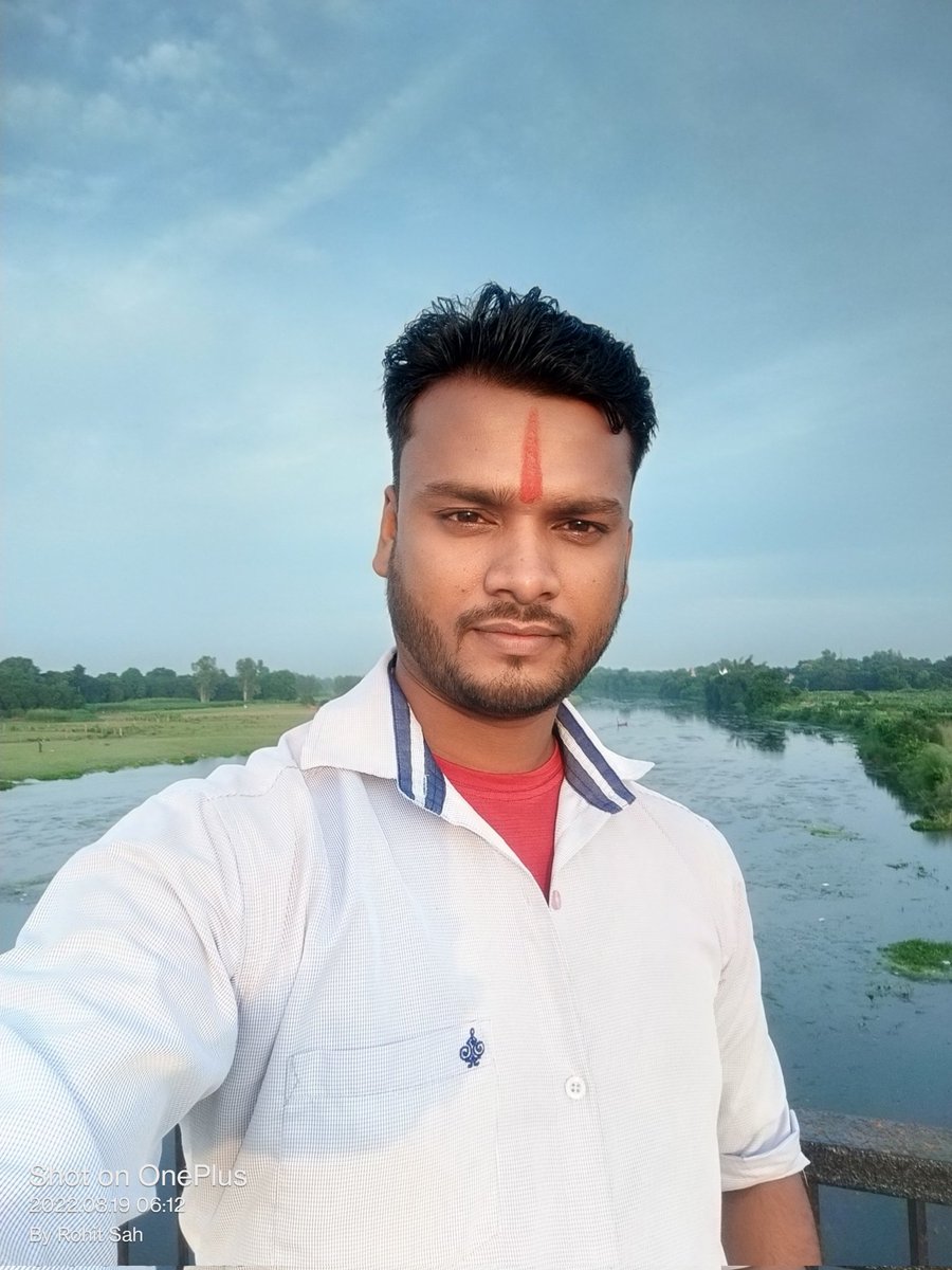 mentor_rohit's tweet photo. “कुछ मिनट में ज़िन्दगी नहीं बदलती !
 लेकिन मिनट में सोचकर लिया हुआ फैसला पूरी 
 ज़िन्दगी बदल देता है इसलिए फैसलों को  
 अहमियत दीजिए !!”
Follow.. @digitalrohit_007 

#earings #earnmoney #trading #sharemarket #motivationalquotes 
#affiliatemarketing #onlinebusiness #successquotes https://t.co/59Irc1ZkMY