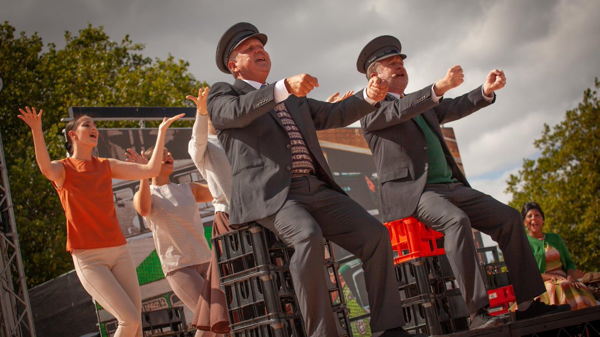YourOldChina's tweet photo. It's DAY 1 of #ToTheStreetsMusical at Windmill Hill @warwickarts in Coventry 🎶
📌 Doors open at 6pm, with pre-performances at 6.30pm
📌 Tonight's performance will be BSL interpreted
We look forward to welcoming you!
🎟️ https://t.co/WLbeZjGBNX https://t.co/3bdknFVBU2