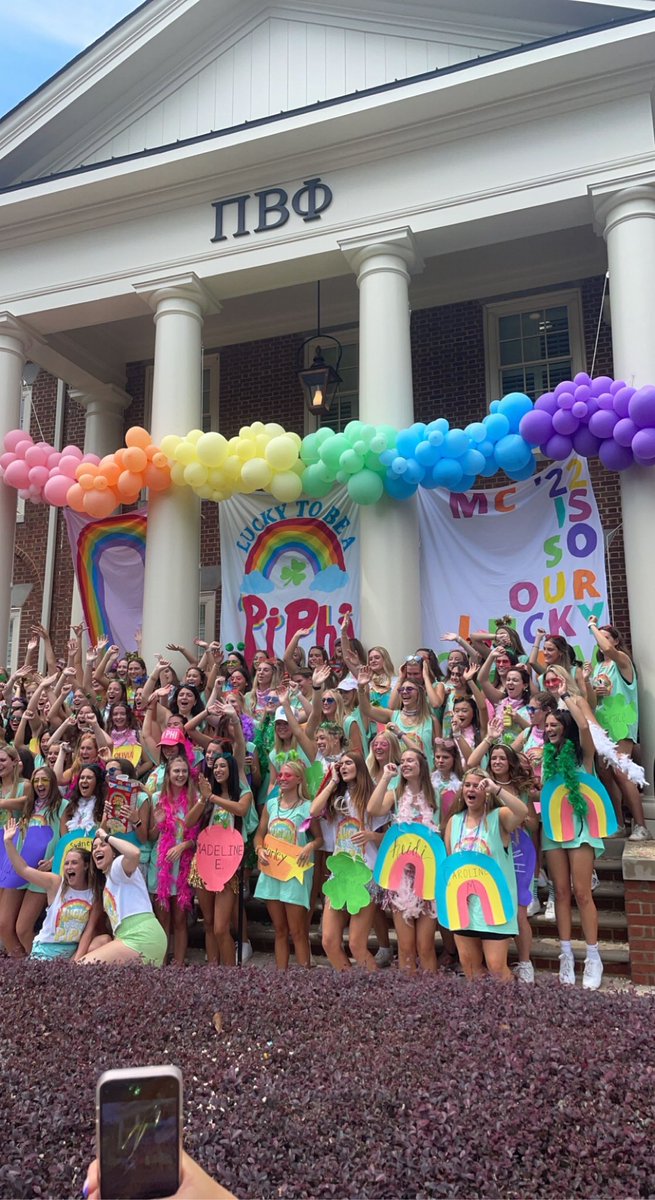 waltongrace1082's tweet photo. After last night’s pinning— I’m a officially a Pi Beta Phi at the University of GA 🥳🥳🥳 Can’t wait to be apart of the sisterhood! #PPLAM https://t.co/nsVxsIhbt5