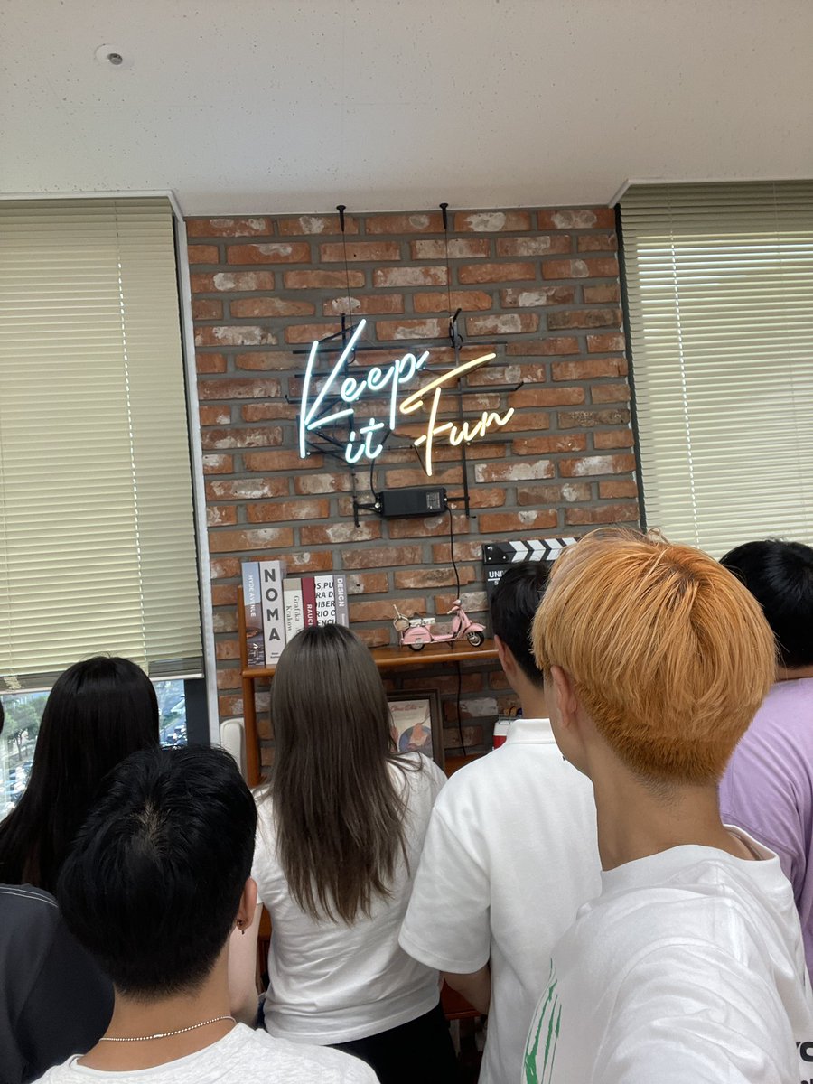 고탱 Goteng tweet media