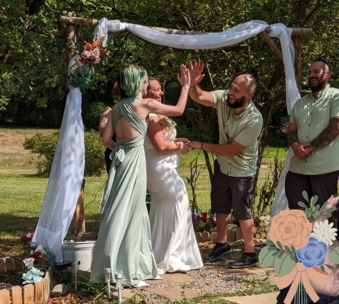 I know I've been a little MIA but we had a lot going on to make this fun filled backyard wedding happen. Hope that all has been well with everyone! Much love 🫶🏼❤️