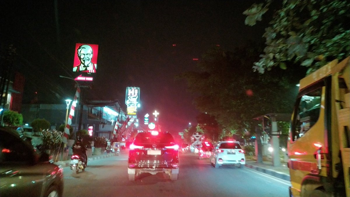 infoJATIASIH's tweet image. Ampyun deh hari ini ..... #Komsen #mampet