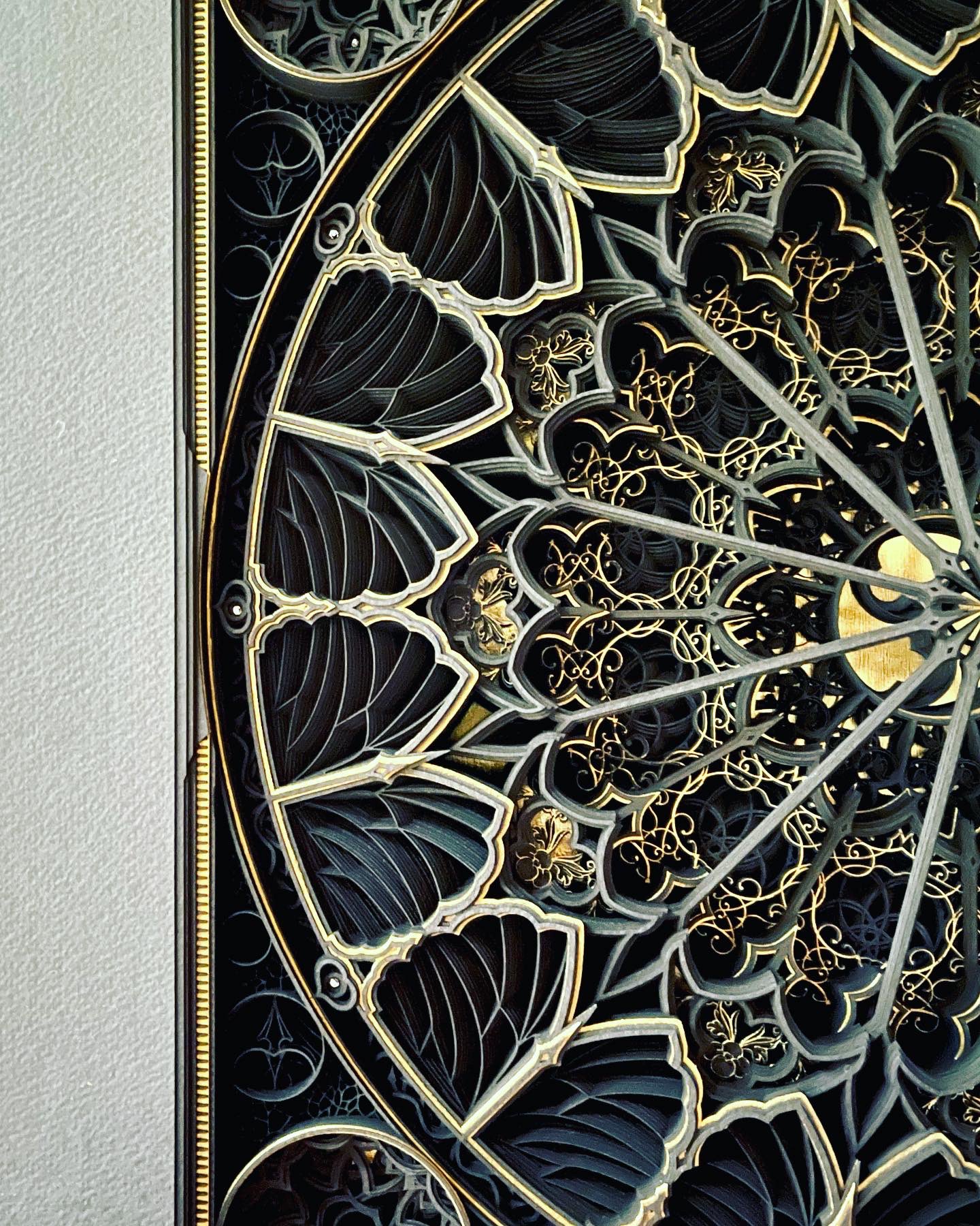 輿石孝志　彫刻切り絵　2点 輿石孝志 彫刻切り絵 2点