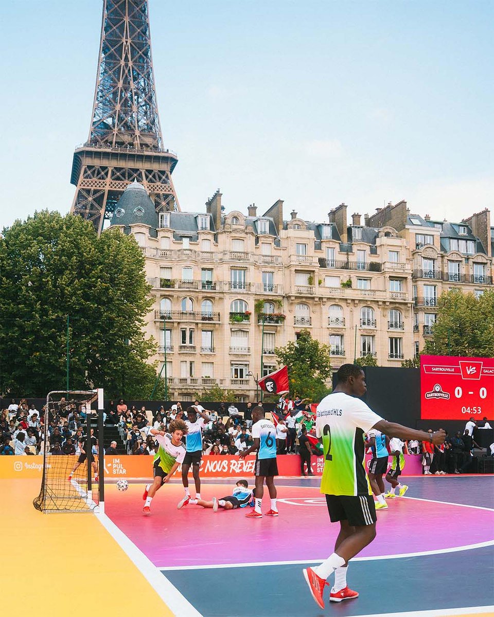 viewsfrance's tweet photo. Laylow, Orelsan, Central Cee, Tiakola, Ckay, SDM… L’énorme programmation de la finale du tournoi de street-foot Impulstar 👀

L’évènement aura lieu le 29 août au stade Emile-Anthoine, sous la tour Eiffel. Les places sont limitées et gratuites. https://t.co/TIZFeF4Riv