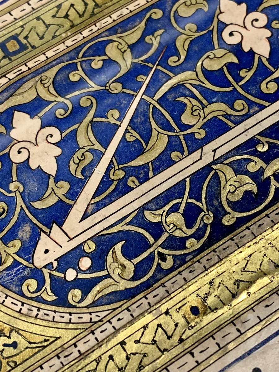 iamkristinesr's tweet photo. Stunning calligraphy, and an ode to dividers?

Seeing tools everywhere…

@CBL_Dublin Is 1629, page from a Mamluk Quran, c.1450 📚

#bookconservation #tools #calligraphy #ToolsonTuesday https://t.co/4vWrvokvTo