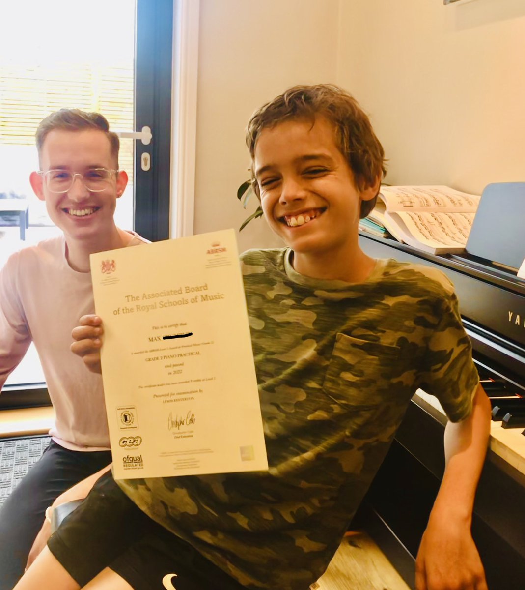 MasterKeysPiano's tweet photo. MAX PASSED HIS GRADE 2 🎉🙂✅

If you would like piano lessons then please get in contact now using the details below:-

sam@masterkeysonline.co.uk ✉️
07983099668 📞
https://t.co/IoNOgJ0K18 💻

#piano #pianolessons #music #musiclessons #singing #singinglessons #london https://t.co/0eCFyx992c
