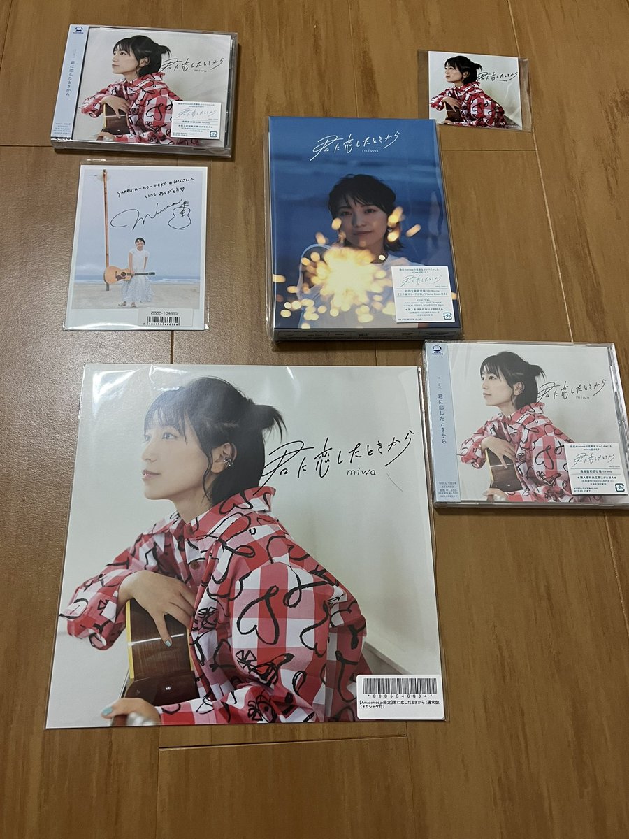 ryoenomoto38's tweet photo. 3枚フラゲ〜

シンクロもいい曲ですね！

後1枚は明日取り行きます。

#miwa
#フラゲ
#君に恋したときから
#BIoom
#君が好きです
#シンクロ
#あたりまえ
#DiveIntoSummer https://t.co/9F0XxfxW3W