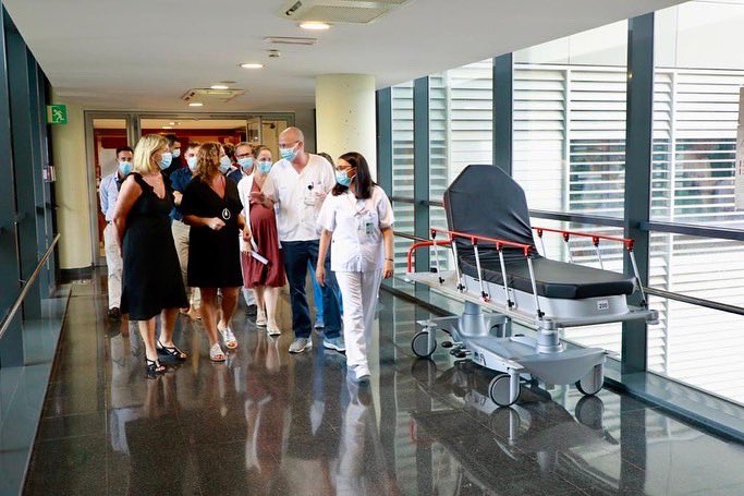 SalutGOIB's tweet photo. 🍼El @goib anuncia la construcció d'un centre de naixements a @SonEspases.

🤰L’objectiu és oferir a les gestants amb embarassos de baix risc un model assistencial de continuïtat de cures, liderat per comares durant l’embaràs, el part i el postpart, en un entorn segur. https://t.co/rXbRjWlP4m