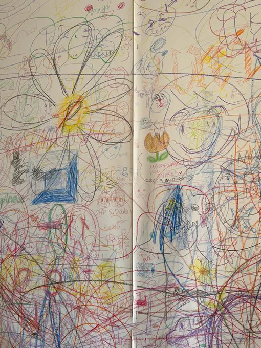 ハウステンボスのバンクシー展でみんなでストリートアートを描こう、ってのをやってたので小さく偏在させてきた #lain 