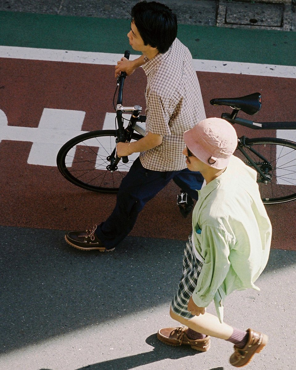 Timberland_JPN's tweet photo. いつも生活の中に。タイムレスなデザインと日常のスタイリングを楽しんで。

#GenerationBoat #ボートシューズ 
#モカシン #デッキシューズ https://t.co/8Et9pxrSpk