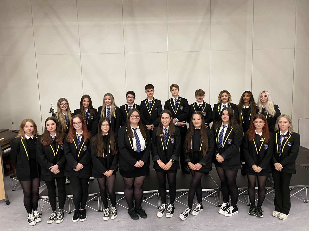 Your official LHS prefect team of 22/23!