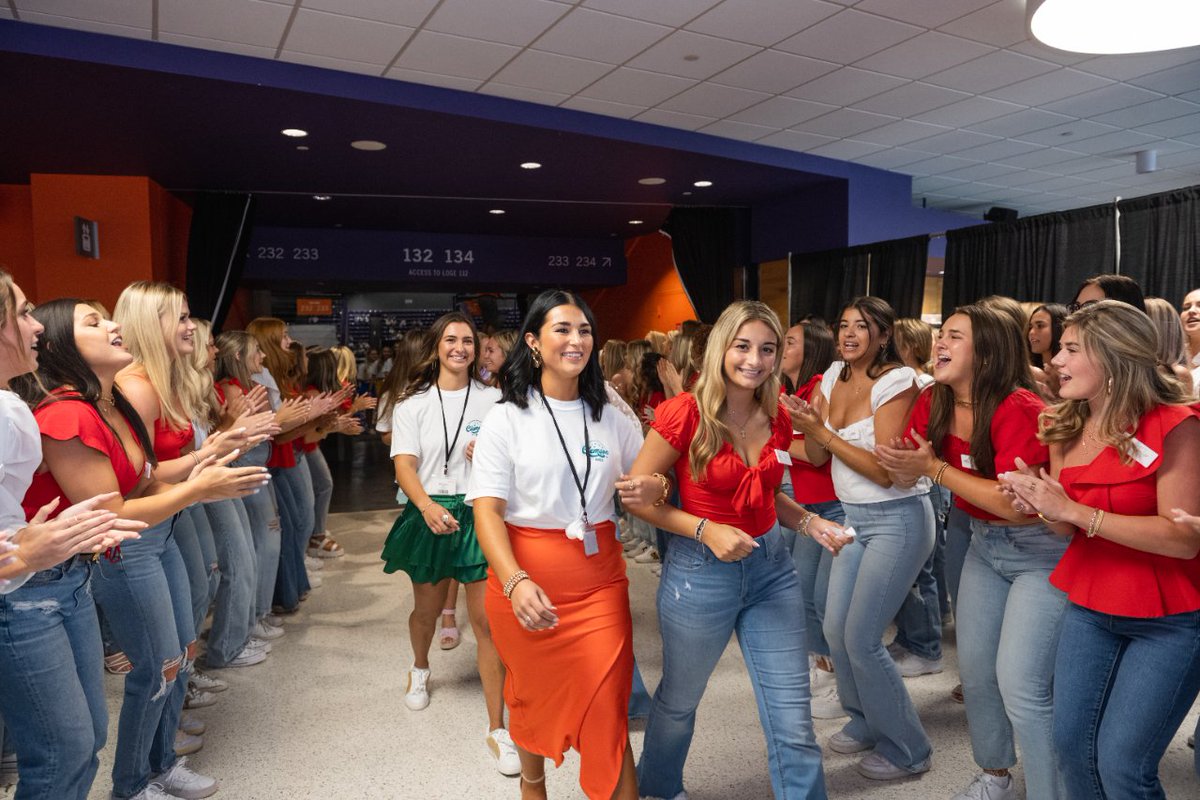 ClemsonSA's tweet photo. We've had a fantastic start to @ClemsonFSL Panhellenic Recruitment. Good luck to all of the ladies receiving their bids today at 11 a.m. in the Quad! #ExperienceInvolvement https://t.co/diXSeXwUnr