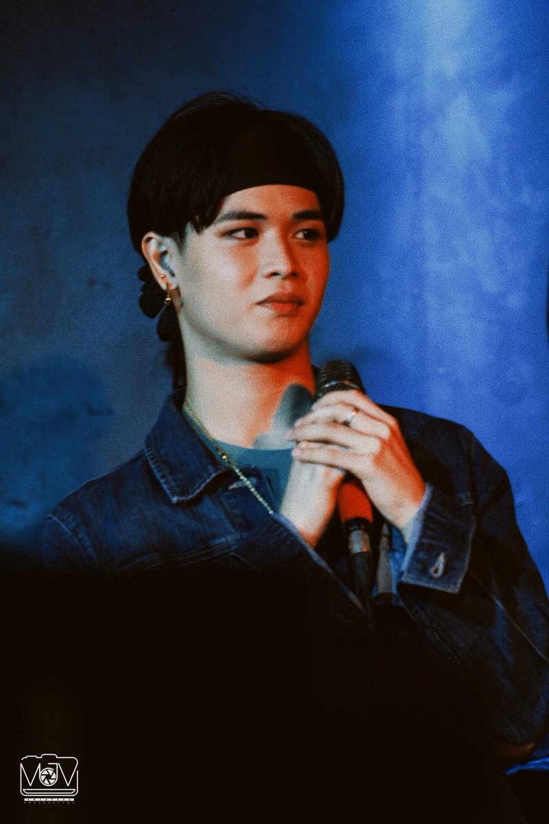Miksjayvee's tweet photo. [08202022 ALAMAT GIG]
📍 70'S Bistro Bar

Alas 🔥

ILY ILY MV OUT NOW
#DDAYALAMATILYILY #AlamatILYILY
@Official_ALAMAT #ALAMAT 
#ALAMATGig2 @ALAMAT_members #Alamat_Alas https://t.co/pAUybBDv6Q