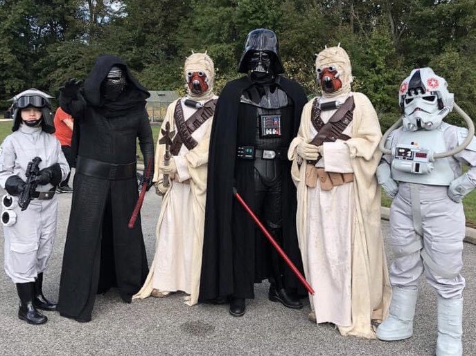 501stFirstState's tweet photo. The 501st Legion First State Garrison will be storming the Felton Town Block Party TONIGHT! Come out and join us for this great community event from 5:00-8:00 PM.
#501stLegion #FirstStateGarrison #BadGuysDoingGood https://t.co/oALZ6CRrZR