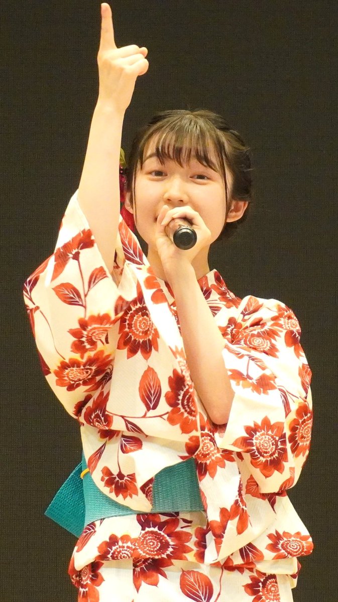 chataro99's tweet photo. 2022.8.21
#LOVEROUTINE 配信リリース記念イベント@アリオ八尾
撮可タイム⑦(ラスト)
来るか、来るのか
指差しきたーー
ねねつーーん!!😍
可愛い、、、
#松元寧音
#ねねつん 🍠
#徳島の天使
#ブレイクタイムガールズ
#BREAKTIMEGIRLS #BtG
#ブレタイ https://t.co/XOP3AO6i81