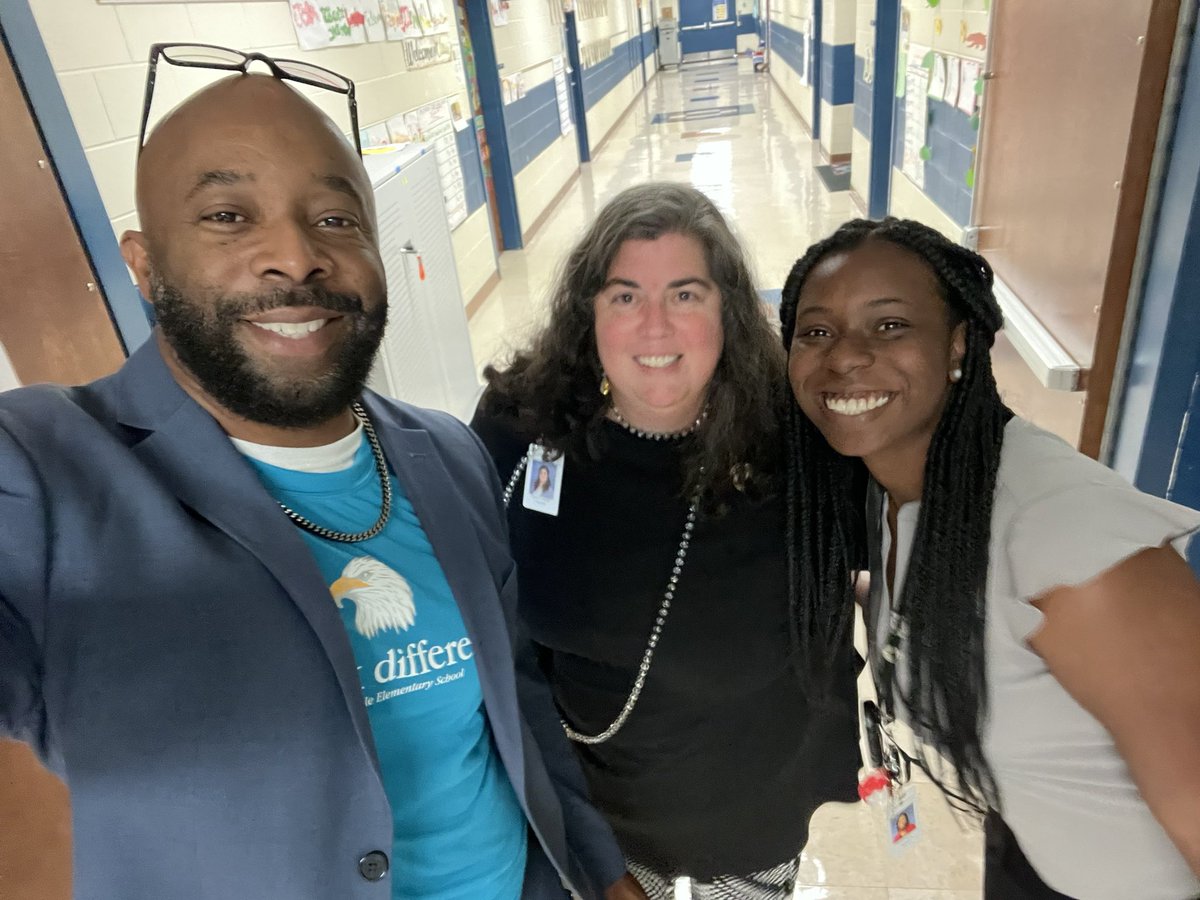 dan_a_sims's tweet photo. @SpringdaleMacon you are ROLLING in these classrooms! I left feeling like the Eagle is about to soar to new academic heights! Keep climbing! @BibbSchools #Built4Bibb #Built2Fly https://t.co/usQfMODe9B