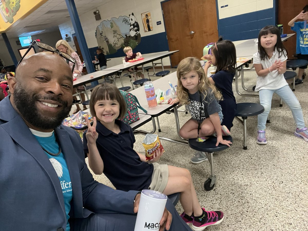 dan_a_sims's tweet photo. @SpringdaleMacon you are ROLLING in these classrooms! I left feeling like the Eagle is about to soar to new academic heights! Keep climbing! @BibbSchools #Built4Bibb #Built2Fly https://t.co/usQfMODe9B