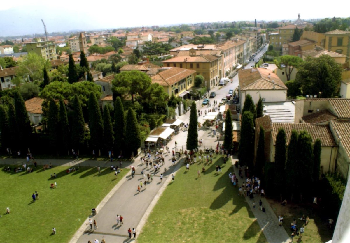 イタリア🇮🇹ピサの斜塔の外観は写真で見たけど登った景色と斜塔は感激｡