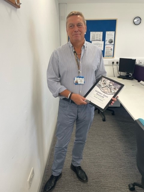 Employment Services (@cnwles) on Twitter photo Well done to our dedicated Hillingdon Employment Specialist Ron Hoogland, who today deservedly received the <a href="/CNWLNHS/">CNWL NHS FT</a> Employee of the Month and Hidden Gem Award. He was nominated by one of his service users and is the most complimented person across all the Trust's professions. Well done to our dedicated Hillingdon Employment Specialist Ron Hoogland, who today deservedly received the <a href="/CNWLNHS/">CNWL NHS FT</a> Employee of the Month and Hidden Gem Award. He was nominated by one of his service users and is the most complimented person across all the Trust's professions.
