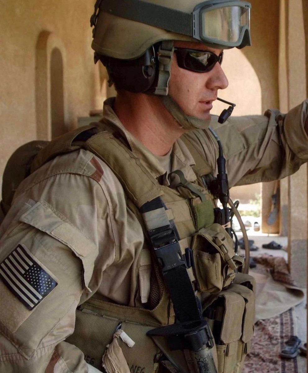 op_hawkeye's tweet photo. 8.23.2007 ~ SFC Michael Tully 🇺🇸

#OpHawkeyeRemembers #MichaelTully #USMC #USArmy #82ndAirborne #1stSFG #SOFmedic #BronzeStar #PurpleHeart #DeOppressoLiber

📜 https://t.co/LZeS0JbWSz
📜 https://t.co/K9bgbqLZ26
📰 https://t.co/xSvhoJVv8B
📰 https://t.co/oo4rHSMF9v https://t.co/z0CQF4N9JN