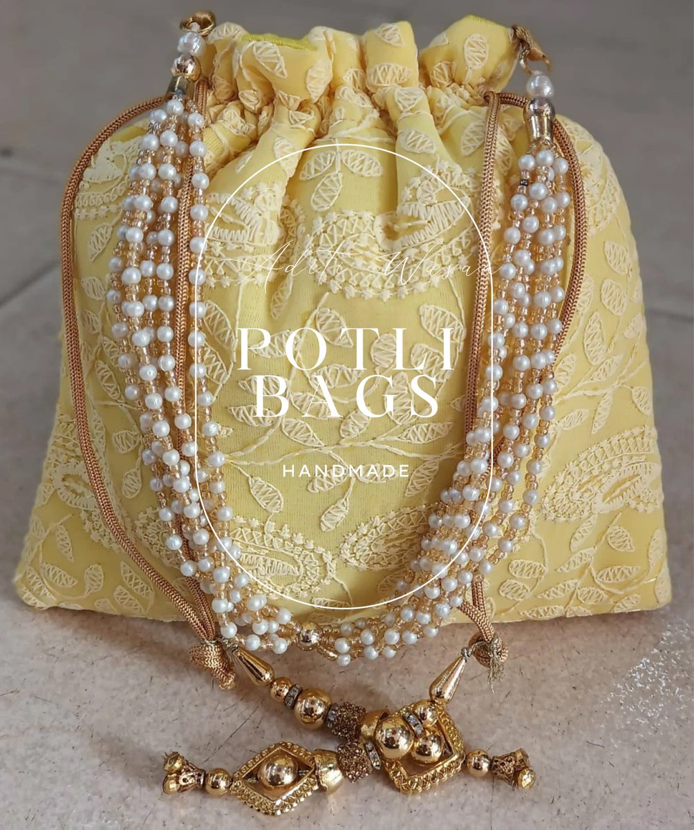 aditi_wasan's tweet photo. New Collection l Rajasthani Potli Bag by Aditi Wasan
Store link: https://t.co/tbBEtuNzq4
.
.
.
.
.
.
#potlibags #rajasthan https://t.co/d2fSsyZjfX