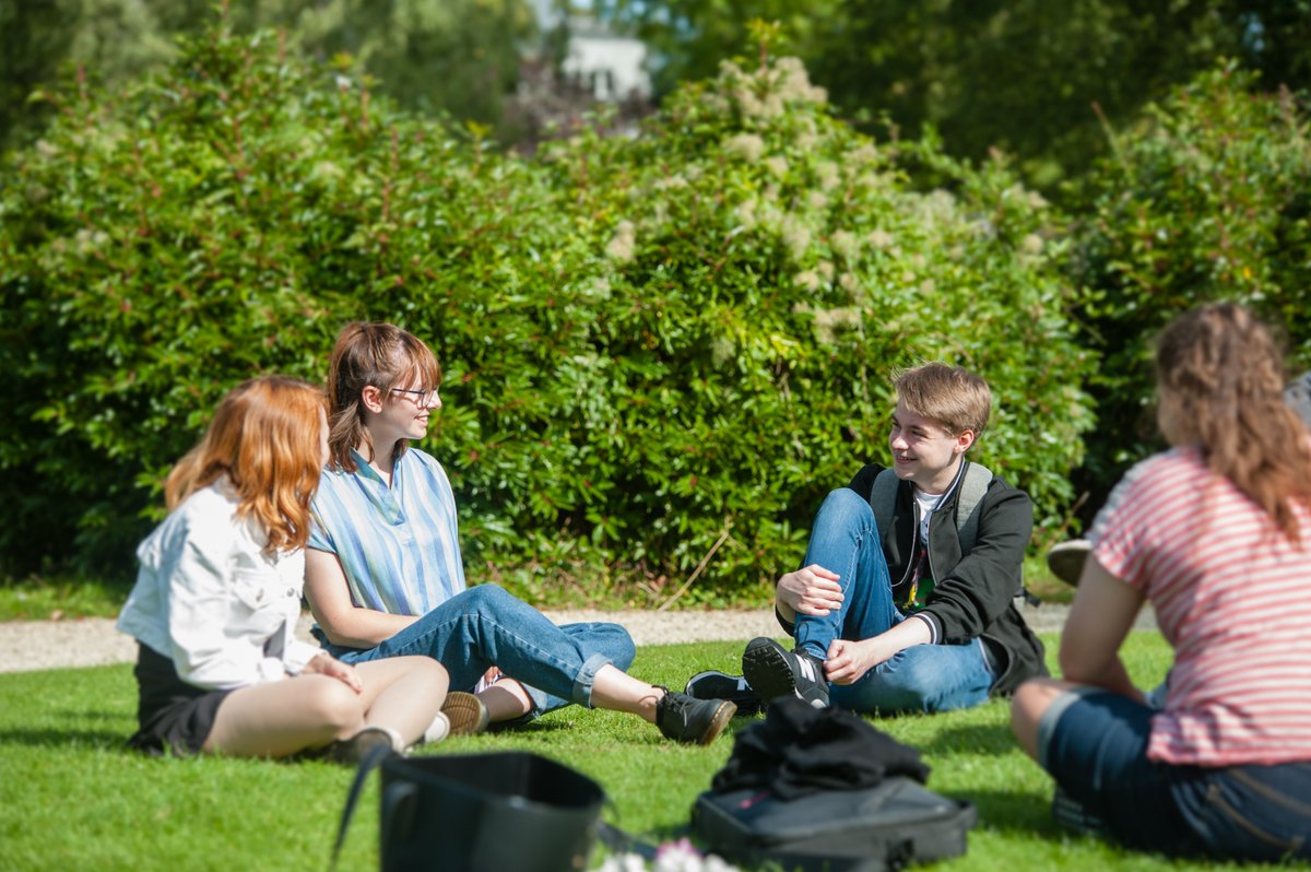 The University is pleased to offer a whole range of Bursaries and Scholarships available for students! 🎓

These pathways will provide support as you start the next chapter of your journey.
👉 glos.ac.uk/finance/fundin…

🤙 03330 432 414
🖱 glos.ac.uk/clearing