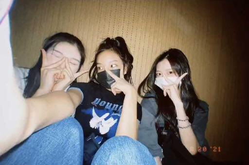y_sitx4's tweet photo. 뽀얗고 이뻐🥺 https://t.co/tm54SIw6GF