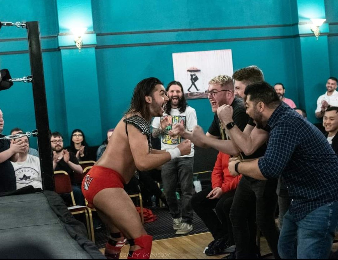 tony_wright97's tweet photo. If you have any spaces on your shows, I would very much like to be considered. I'm a showman with a lot of passion. Old school with a new spin. 90s style for a new crowd.

DM or email: anthonywright97@hotmail.co.uk https://t.co/59uUiFZt4q
