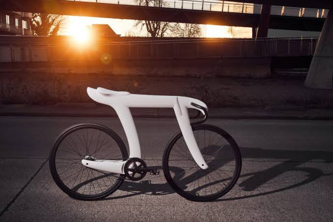 DucThu82's tweet photo. Are you ready to experience Pi π Bike❓ 🚲

How much Pi Coin will it cost❓🚴
Would you buy one❓🚴‍♂️

#PiBicycle #PiProducts #PiMerchandise #PiBike #PiNetwork #PiMerchants #PiPayment #PiTransactions #PiUtility #PiEcosystem #PiMainnet #PiAccepted #Pioneers #PiConsensus #PiCoin 🪙🛍️ https://t.co/uUFt0LIdC3