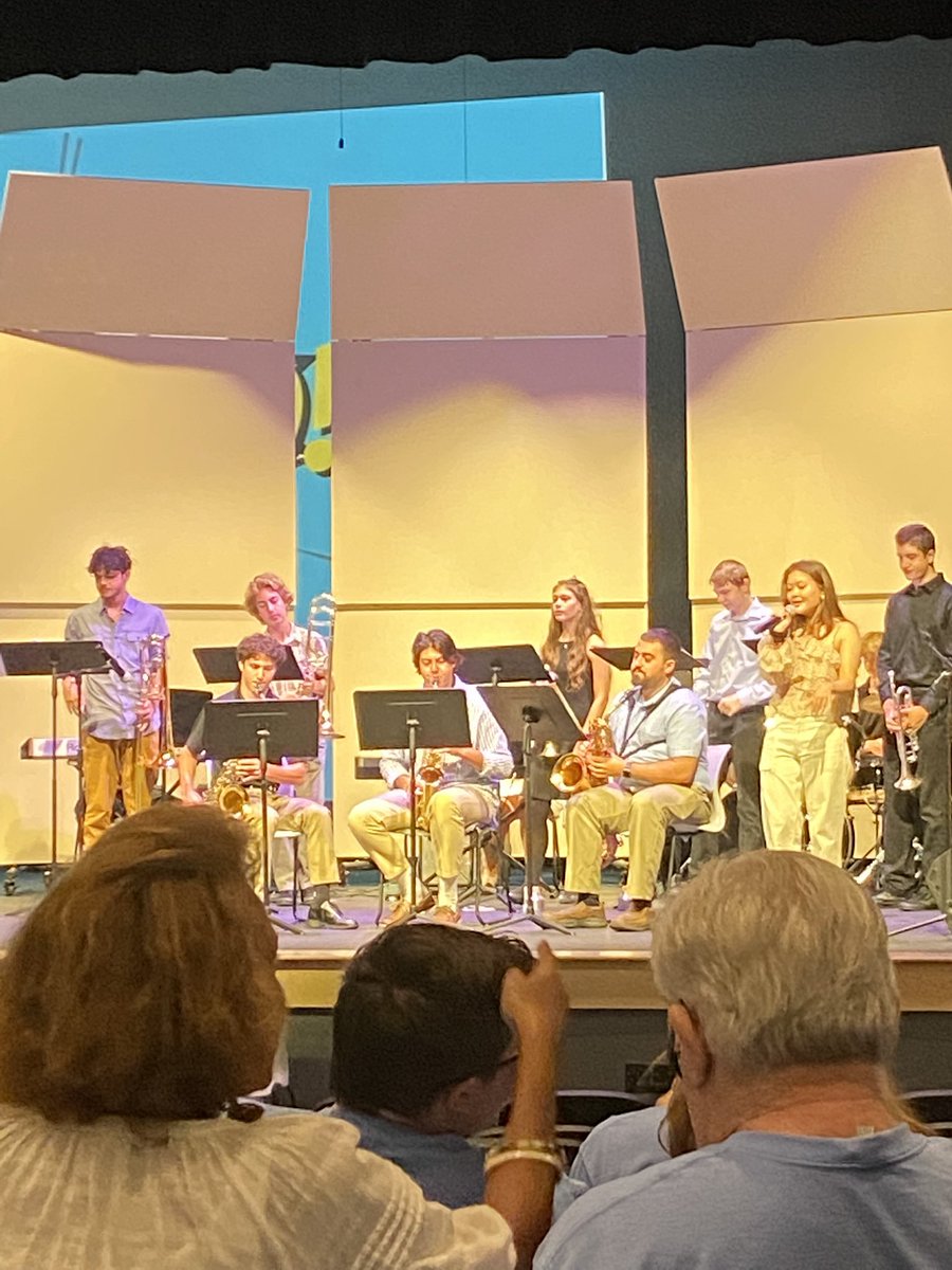 Ross Mandel tweet media