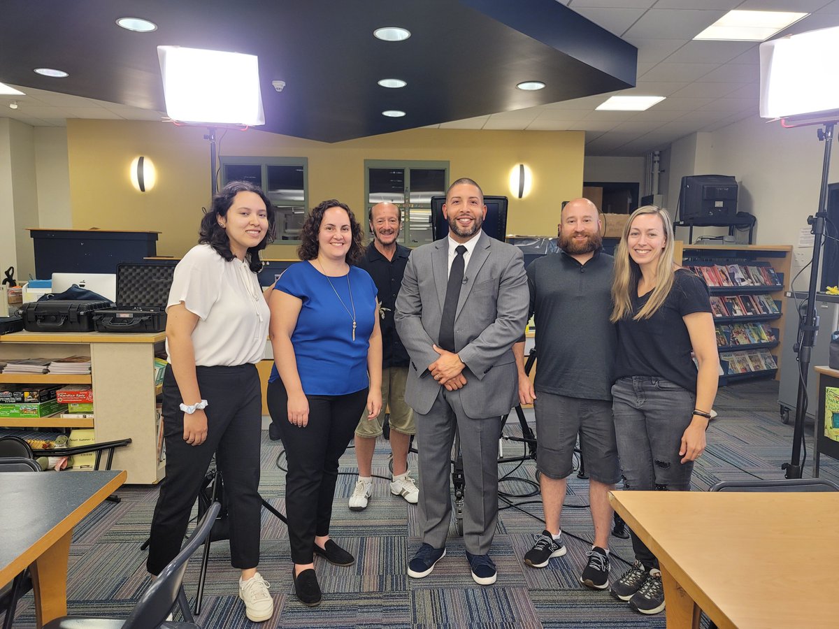 LBC is taking a bilingual approach to sharing bond referendum news in <a href="/DoverMiddleNJ/">DoverMiddleSchool</a> / <a href="/PublicDover/">Dover Public Schools</a>! Shout to Dover MS Principal <a href="/LJaime13/">Luis A. Jaime</a> for playing a starring role in an upcoming video in Spanish and English! #LBCacrossNJ