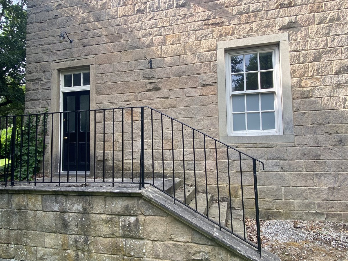 TeamCharleyW's tweet photo. #MillCottage #Emmerdale https://t.co/dPH66eanf4