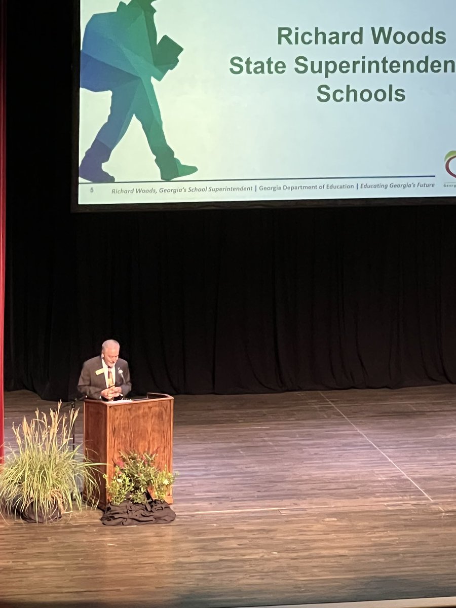 Great start to the GA DOE Data Conference! #leadersnotmanagers #technologyinnovation #data <a href="/SuptWoods/">Richard Woods</a>