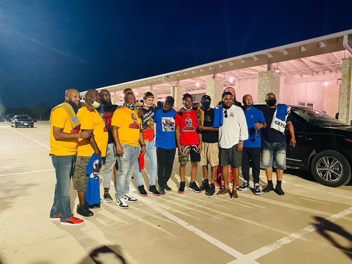 Today Kinda Sucks

On this day last year we lost a Real One. Not just in the basketball community but in life in Erven Davis aka Big E <a href="/Dallas_Showtyme/">Dallas Showtyme</a> 

He would give it you straight and uncut with a side of LOVE ❤️.

He was my brother and life is different now

Rest In Peace E