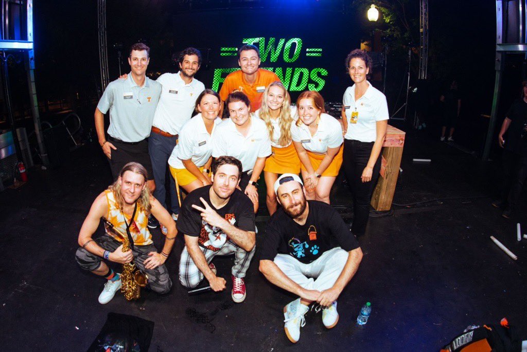 Lindsay Jones Hansen tweet media