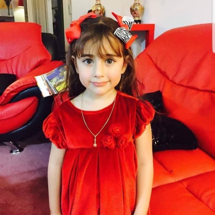 یه سوال دارم از کسایی که مسبب سقوط هواپیما بودن، چجوری بعد دیدن ری‌را هنوز شبا میتونین راحت بخوابین؟ اصلا انسانین شما؟