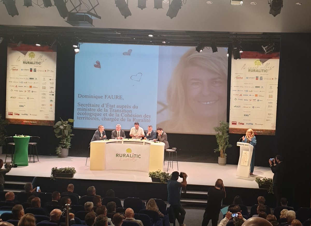 Pérenniser les  conseillers numériques #FranceService avec l'aide de l'état pour l'inclusion numérique #AgendaRural  <a href="/BernardDelcros/">Bernard DELCROS</a> <a href="/orange/">Orange</a> prend sa part en s'associant à l'action de nombre d'entre eux via son programme #OrangeDigitalCenter pour un numérique utile à tous !