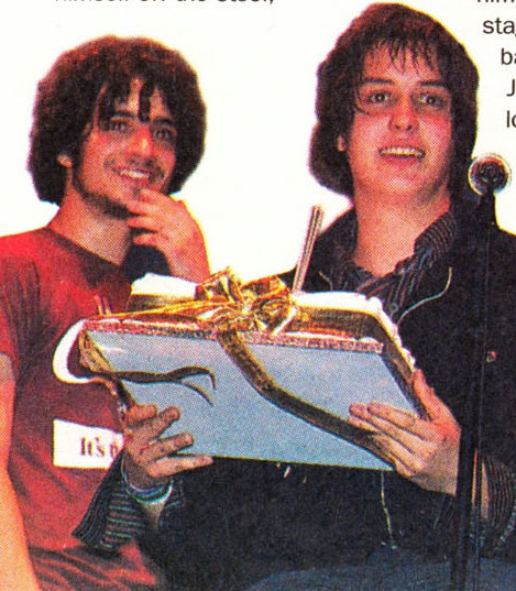 fabmoretticlub's tweet photo. Happy birthday to the music genius and our lovely grampa, Julian Casablancas! 🎂 https://t.co/ywtcw3REwM
