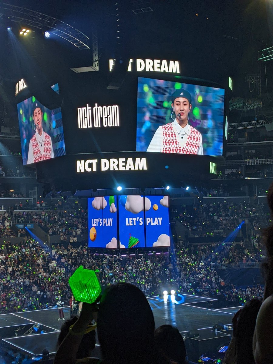 SandyCrossinOvr's tweet photo. #NCTDREAMatKCON #NCTDREAM #NCTDREAM_KCONLA #NCTDREAM_RENJUN #RENJUN https://t.co/NHIWZcrVjP
